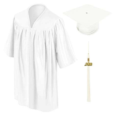 10 Cap And Gown Yale Secrets