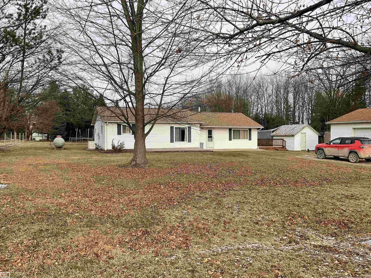 1139 E Wellman Line Yale Mi 48097 Mls 50098108 Redfin