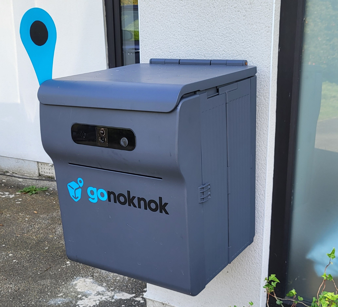 Gonoknok Ai Enabled Smart Parcel System