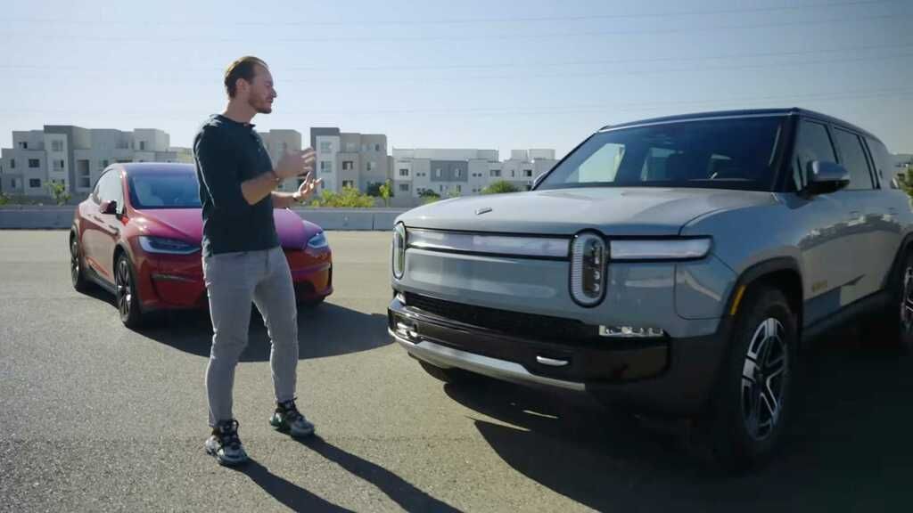 Watch Rivian R1s Vs Tesla Model X Plaid A To Z Comparison Test