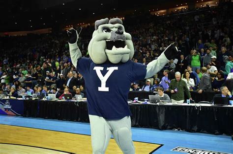 Yale Mascot: Meet The Bulldogs Team Spirit